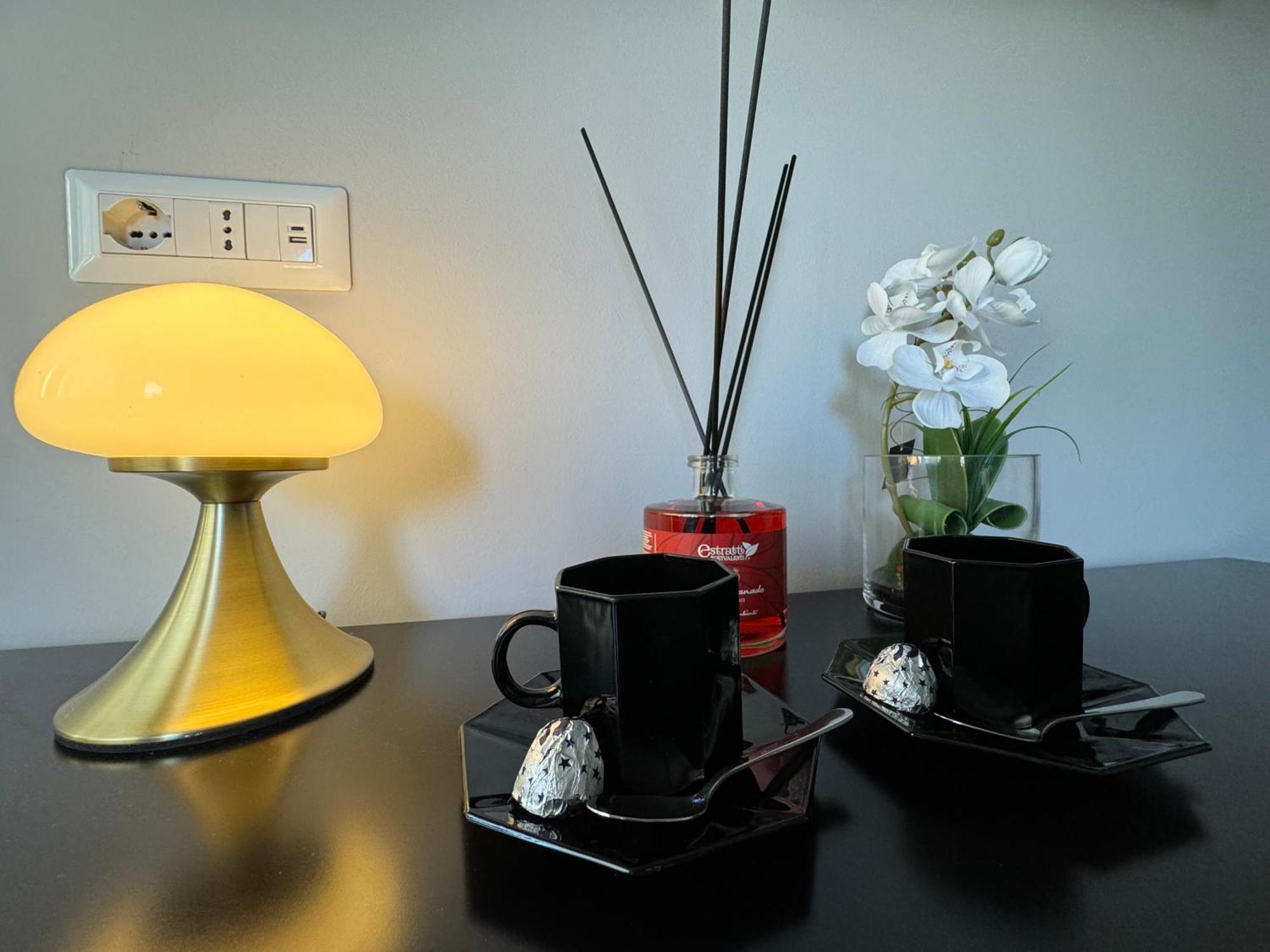 Meg Glamour Suite Milano Vicino I Navigli エクステリア 写真